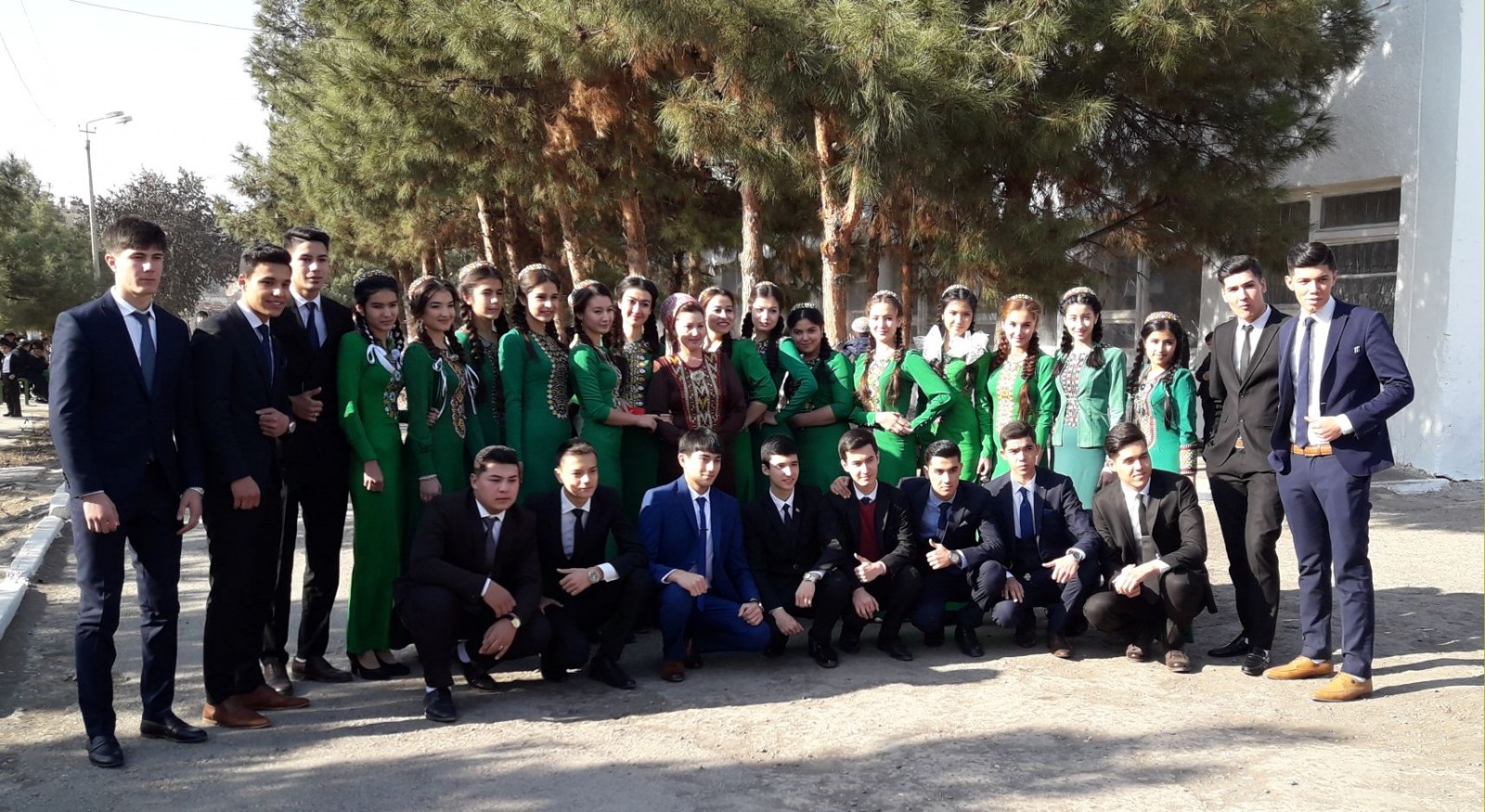 41 Школа в Туркменабаде